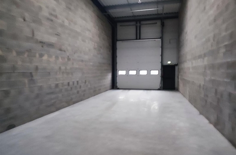 Location Locaux d'activités DONGES 184 m²