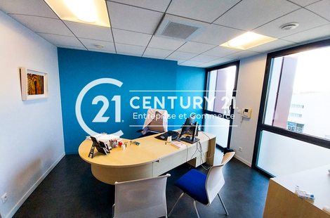 Vente Bureaux SAINT-NAZAIRE 136 m²