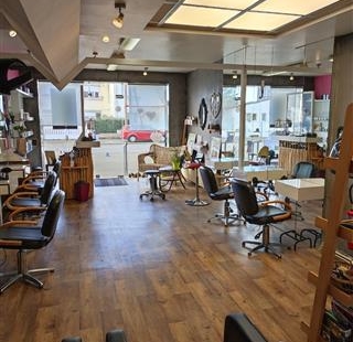 Vente Salon de coiffure SAINT-NAZAIRE 60 m²