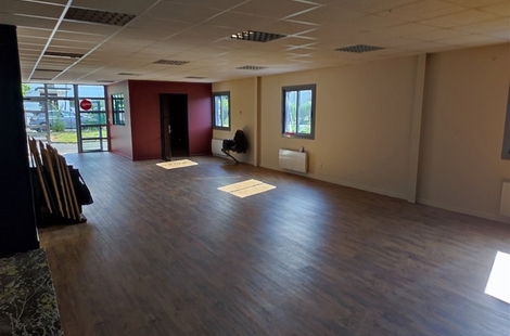 Location Locaux d'activités LA BAULE-ESCOUBLAC 200 m²
