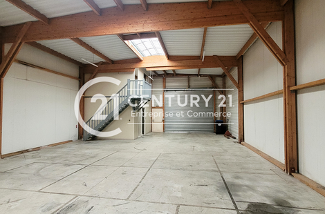 Location Locaux d'activités SAINT-NAZAIRE 260 m²