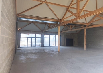 Location Locaux commerciaux GUÉRANDE 390 m²