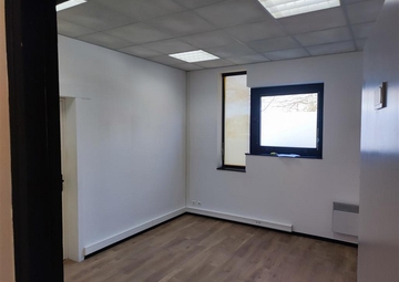 Location Bureaux SAINT-NAZAIRE 80 m²