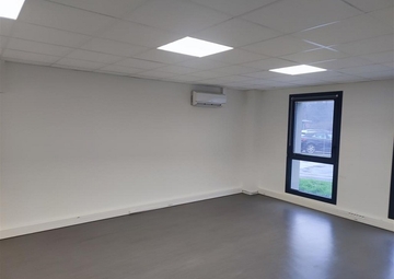 Location Bureaux SAINT-NAZAIRE 100 m²