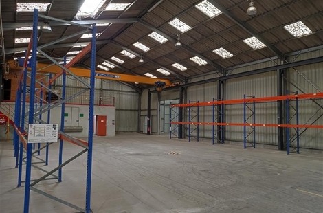 Location Locaux d'activités SAINT-NAZAIRE 3 000 m²