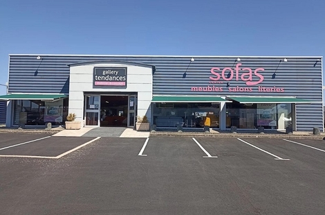 Location Locaux commerciaux SAINT BREVIN 677 m²