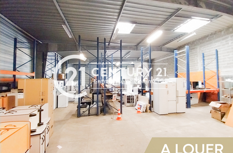 Location Locaux d'activités SAINT-NAZAIRE 625 m²