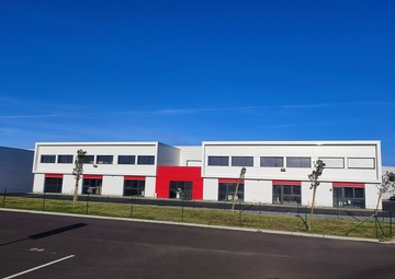 Location Locaux d'activités DONGES 184 m²